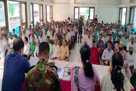 আগৈলঝাড়ায় শারদীয় দুর্গা পূজায় প্রশাসনের প্রস্তুতি সভা