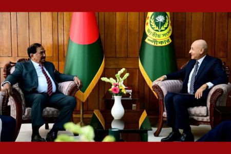 উপকূলে তেল-গ্যাস অনুসন্ধানে ইতালির কোম্পানিকে বিনিয়োগের আহ্বান স্পিকারের