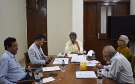 বিশেষজ্ঞ মতামত নিয়ে পুনঃপর্যালোচনা সভা করেছে ঐকমত্য কমিশন