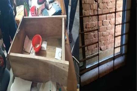 যশোরের শার্শায় সংসদ সদস্যের ডিমের গোডাউনে দুঃসাহসিক চুরি