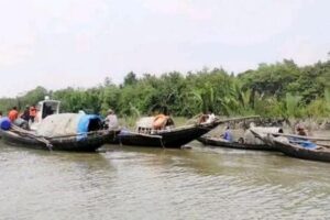 জীববৈচিত্র্য রক্ষায় আজ থেকে তিন মাস বন্ধ সুন্দরবনের দুয়ার