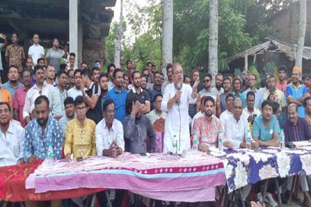 স্বৈরশাসক আর চায় না