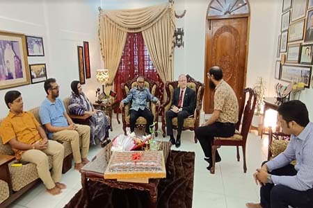 সম্পর্ক উন্নয়নে আগ্রহী অষ্ট্রেলিয়া