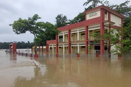 সিলেট বন্যা পরিস্থিতির উন্নতি