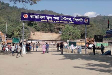 ২৩ দিন পর সিলেটে শুরু হল পাথর আমদানি