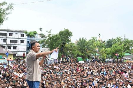 বাংলাদেশই হচ্ছে আমার প্রথম ঠিকানা, বাংলাদেশই হচ্ছে আমার শেষ ঠিকানা