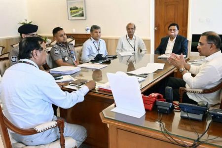 হকারদের পুনর্বাসনের নির্দেশ প্রধানমন্ত্রীর