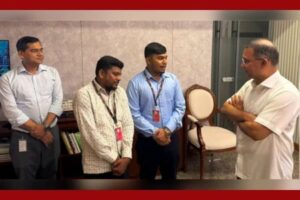 উচ্চশিক্ষার স্বপ্নপূরণে মেধাবী তরুণ নাজমুলের পাশে প্রধানমন্ত্রী