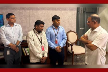উচ্চশিক্ষার স্বপ্নপূরণে মেধাবী তরুণ নাজমুলের পাশে প্রধানমন্ত্রী