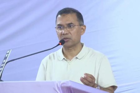 দেশটি আমাদের সবার তাই এই দেশ গড়তে হলে সবাইকে ধৈর্য ধরে কাজ করতে হবে : প্রধানমন্ত্রী