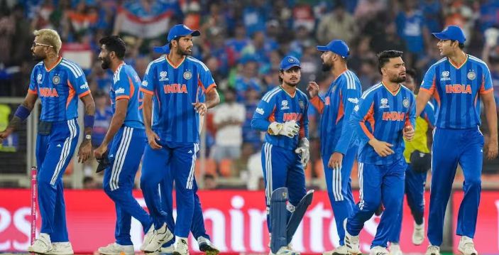 প্রতিদ্বন্দ্বিতা করে হারল ইংল্যান্ড, ফাইনালে ভারত