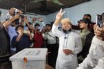 ঠাকুরগাঁও-১ আসনে ভোট দিলেন বিএনপি-জামায়াতের দুই প্রার্থী
