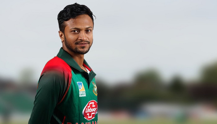 দেশে ফিরেছেন বাংলাদেশ দলের তারকা অলরাউন্ডার সাকিব আল হাসান