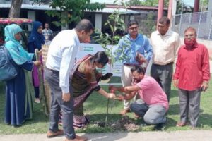 সাতক্ষীরায় বৃক্ষরোপণ অভিযানের শুভ উদ্বোধন