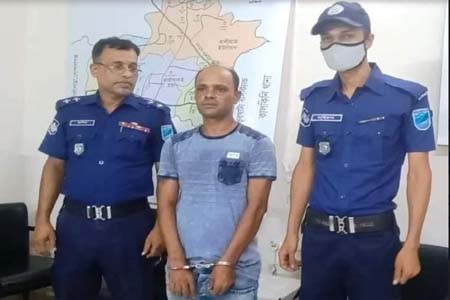 ডাসারে নার্সিং ইনস্টিটিউটের ছাত্রী অপহরণ মামলায় সাবেক ইউপি সদস্য গ্রেফতার