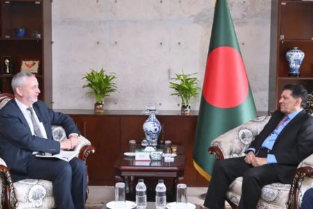 পররাষ্ট্রমন্ত্রীর সঙ্গে ইউরোপীয় ইউনিয়নের রাষ্ট্রদূতের সাক্ষাৎ; বাংলাদেশ-ইইউ সম্পর্ক আরও শক্তিশালী করার উদ্যোগ