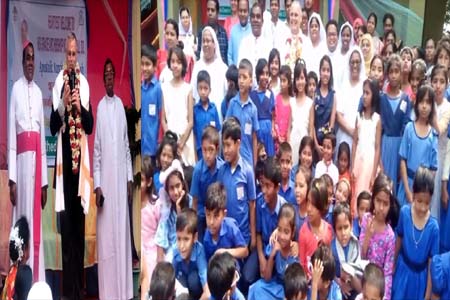 মতবিনিময় সভা করলেন ভ্যাটিকান রাষ্ট্রদূত আর্চ বিশপ মন্সিনিয়র কেভিন রান্ডাল