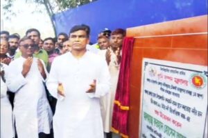 খাল খনন ও নদী ভাঙ্গন এলাকায় মানুষের পাশে দাড়ানোর উদ্যোগ নিয়েছে সরকার -পানিসম্পদ প্রতিমন্ত্রী
