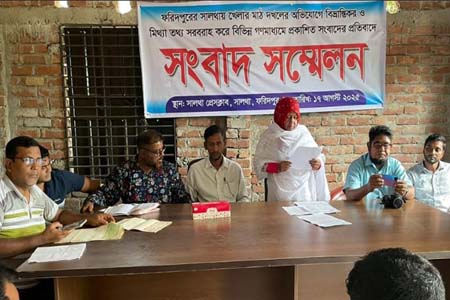 বিধবা নারীর জমি দখলের চেষ্টা