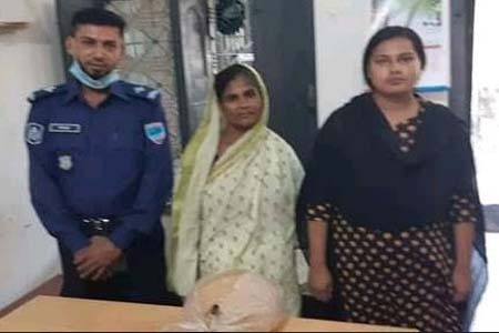গাঁজা সহ মহিলা আটক