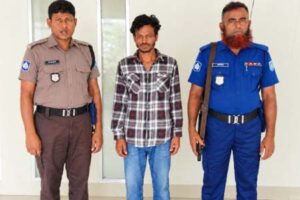 ডাসারে ২০৫ গ্রাম গাঁজাসহ যুবক গ্রেফতার