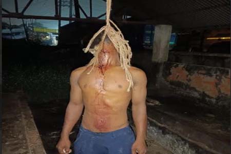 যুবকের রক্তাক্ত মরদেহ