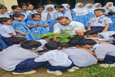 আগামী ৫ বছরে ২৫ কোটি গাছ লাগানোর লক্ষ্য সরকারের: যুব ও ক্রীড়া প্রতিমন্ত্রী