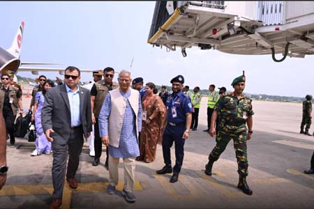 চট্টগ্রামে প্রধান উপদেষ্টা