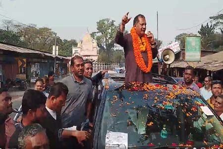 জহির উদ্দিন স্বপনের গণসংযোগ