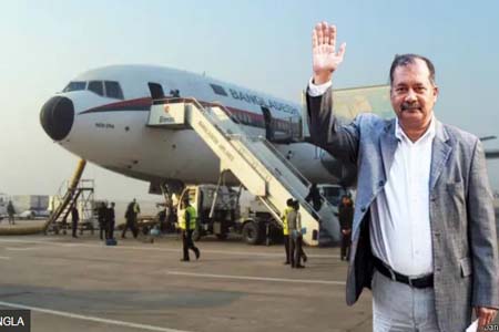 ঢাকা ত‍্যাগ করলেন তথ্য ও সম্প্রচার মন্ত্রী