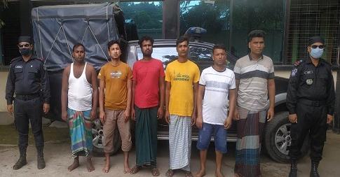 মধুখালীতে বিকাশ প্রতারক চক্রের ৬ সদস্য আটক