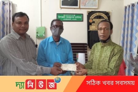 ক্যাপিটেশনগ্রান্ট প্রাপ্ত ৯টি এতিমখানায় ১৮ লক্ষাধিক টাকা অনুদান বিতরণ